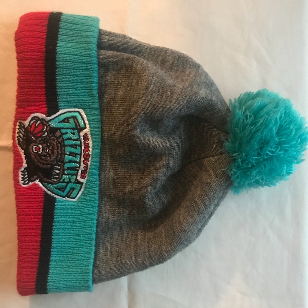 Vancouver grizzlies beanie Mitchell & ness